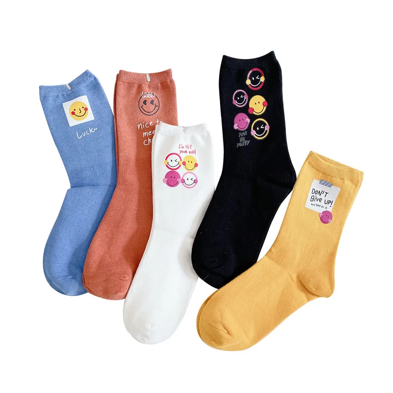 

Cute Women Printed Pattern Cotton Socks White Lovely Cartoon Smiley Face Calf Socks Autumn Winter Novelty Funny Cozy Sock Funky