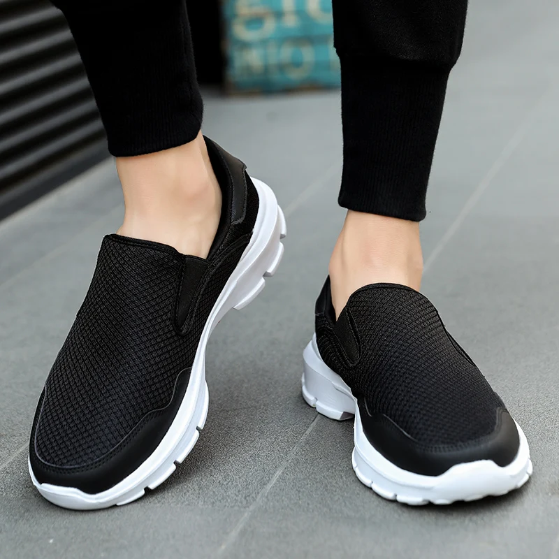Mesh Shoes Men Casual Lightweight Breathable Sneakers For Men Slip-On Comfortable Krasovki Men Flats Shoes Zapatillas Hombre