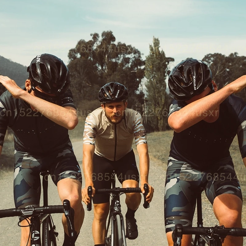 Комплект для велоспорта Team Pro велотренажер с коротким рукавом и шортами