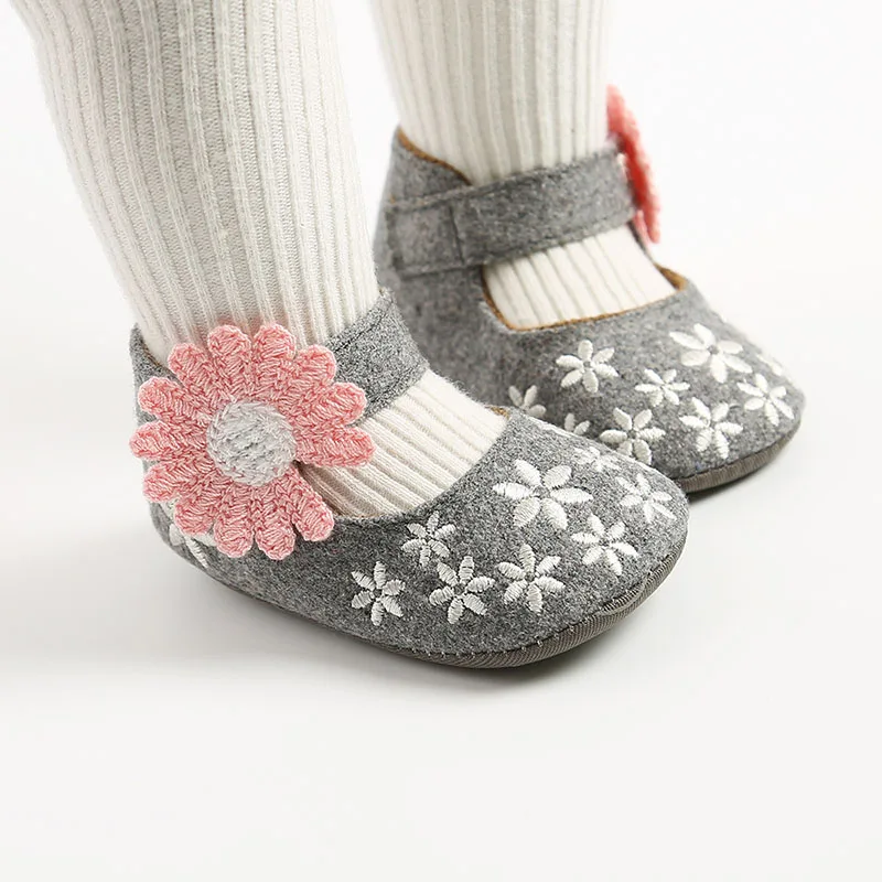 

New Spring and Autumn 0-18M Infant Flax Shoes Baby Girls Soft Sunflower Toddler Shoes Kids Casual Cute Outing Princess Shoes