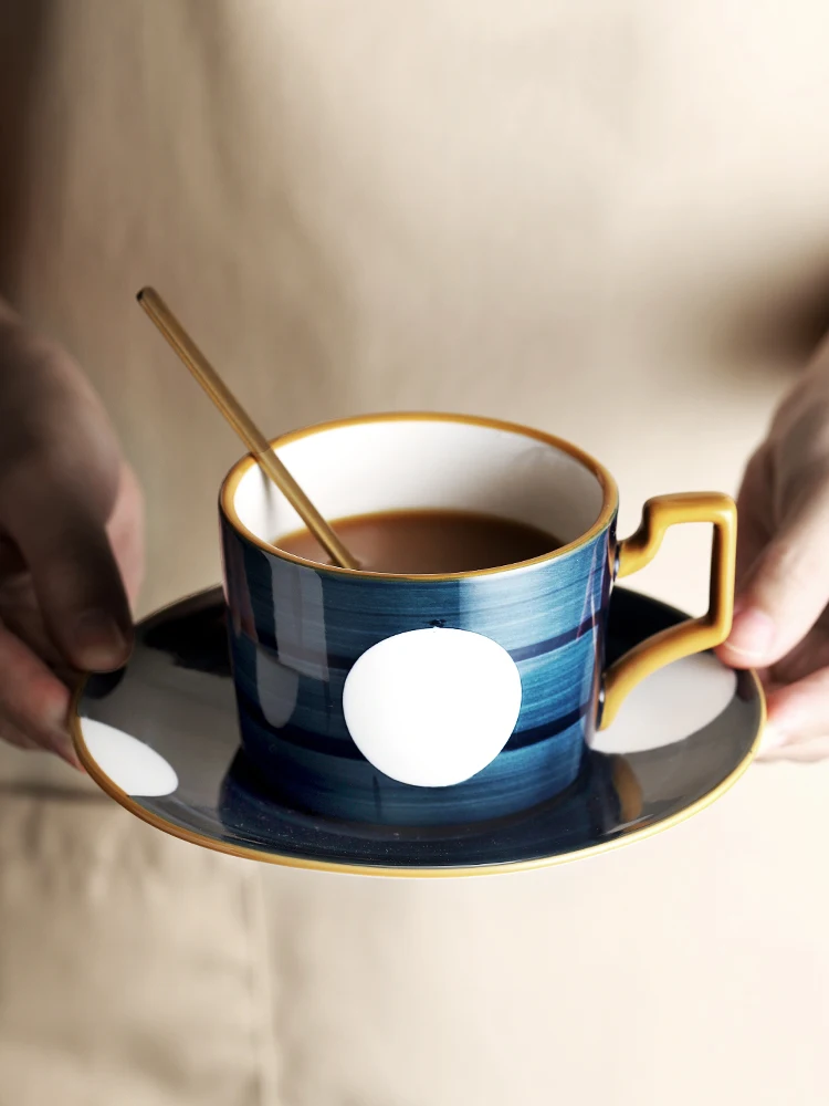 

Travel Coffee Cup and Saucer Set Ceramic Eco Friendly Reusable Cup Japanese Drinking Glasses Tazas Originales Tea Mug BD50CS