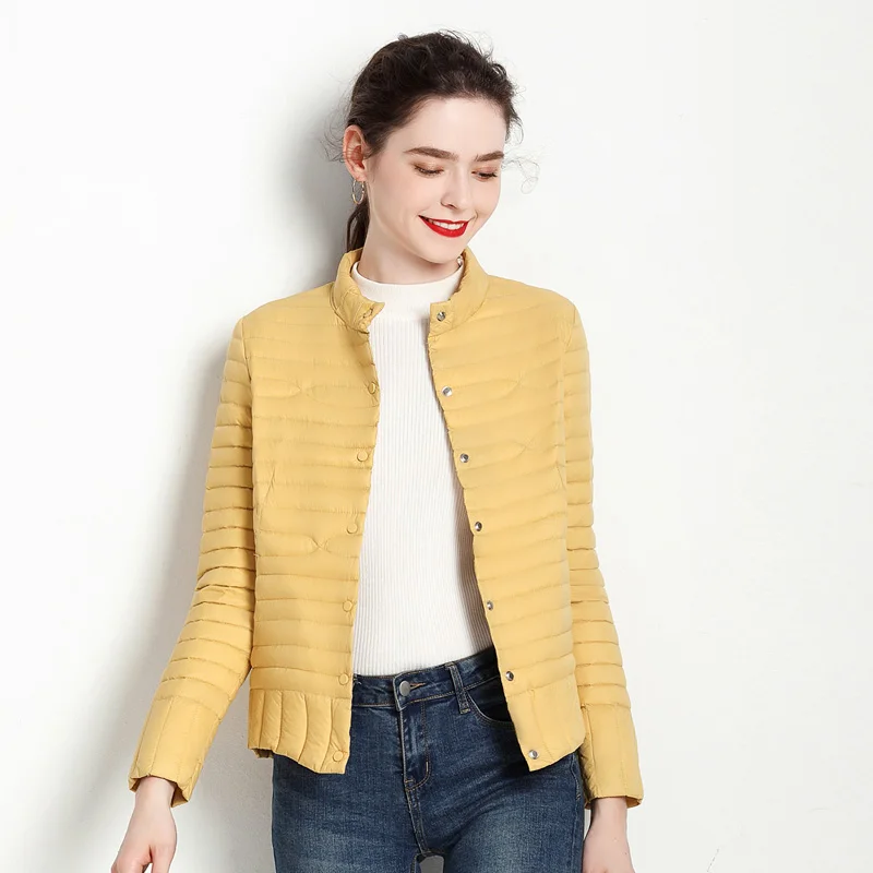 Женская зимняя короткая куртка ульсветильник Кая пуховая женское портативное