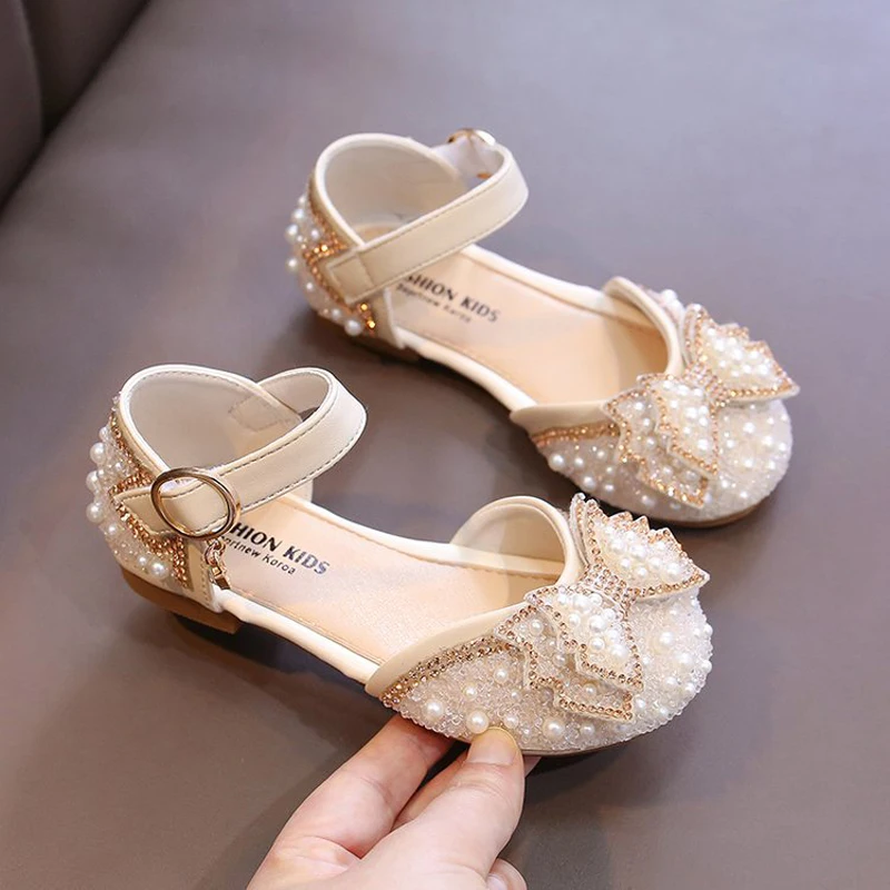 

Stylish Bowtie Sequin Girls Sandals Shoes For Party and Wedding Elegant Pearl Velcro All Match Old Kids Shoes T21N05LS-32