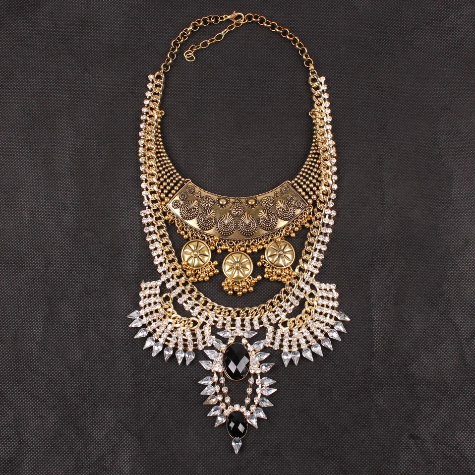 2021 Новая модная кристальная подвеска для вечеринок Женские ювелирные изделия в виде воротника Биб Костюмный массивный цепочки-колье.