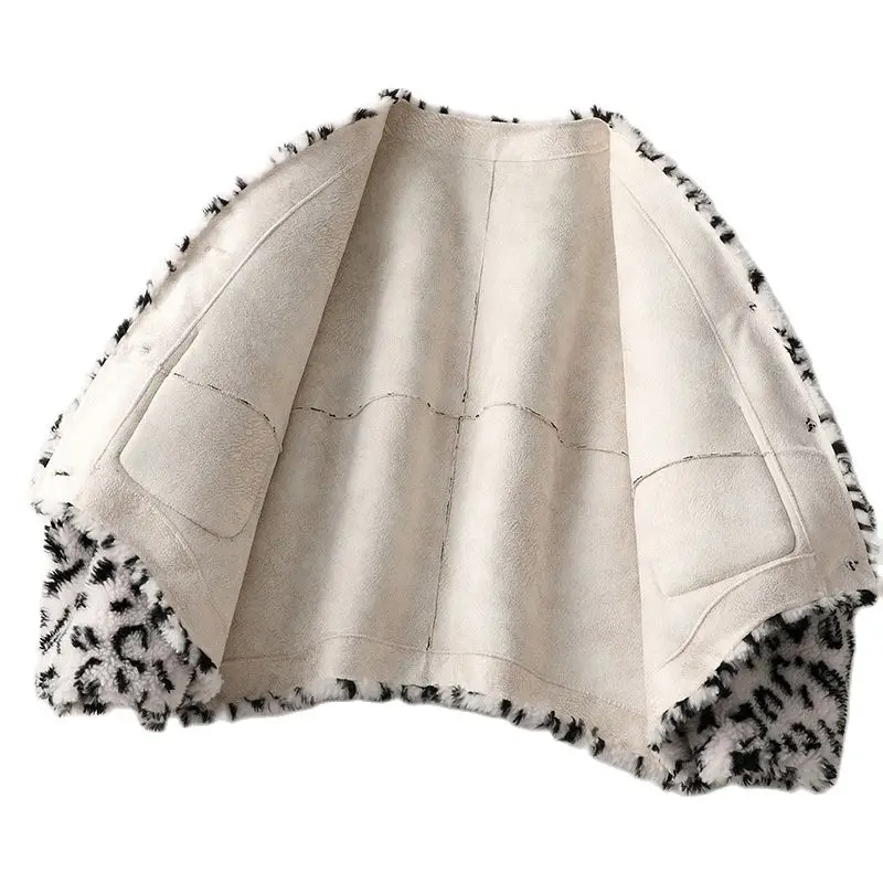 Abrigo de piel de lana para mujer, abrigo de piel de oveja corto a la moda, abrigos holgados de manga de murciélago, abrigo corto de leopardo para mujer 2021