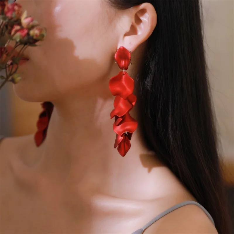 Модный красная роза Золотые Висячие серьги для женщин эффектные Роскошные