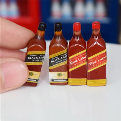 4pcs wine bottle Классический 1/12 кукольный домик миниатюрные бутылки для виски вина ролевые игры Дом Кухня Еда для куклы напиток аксессуары - Цвет: 4pcs wine bottle