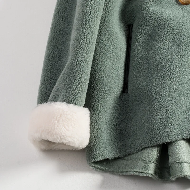 Autumn Winter Faux Fur Coats Women Warm Sheep Shearing Parka Ladies Fake Sheepkin Short Fur Jackets Female Wool Blends Outwear
