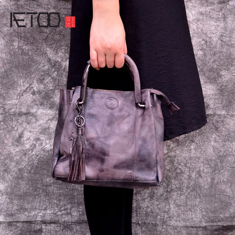 AETOO оригинальная кожаная женская сумка в стиле ретро цветная с кисточками