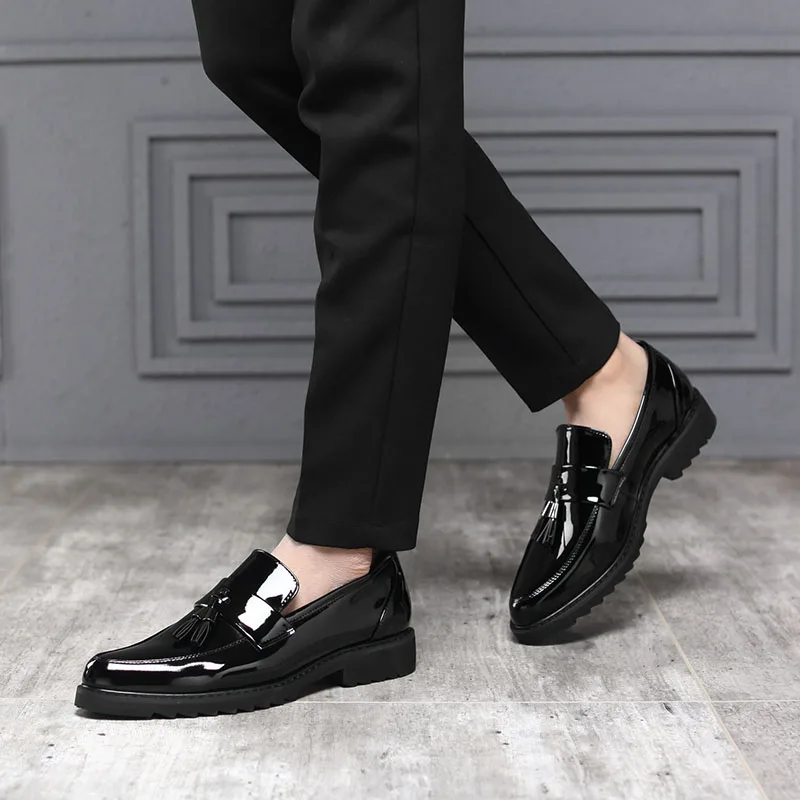 

Men Dress Shoes Leather Oxford Shoes Lace Up Casual Business Formal Men Shoes Brand Men Party Wedding Shoes