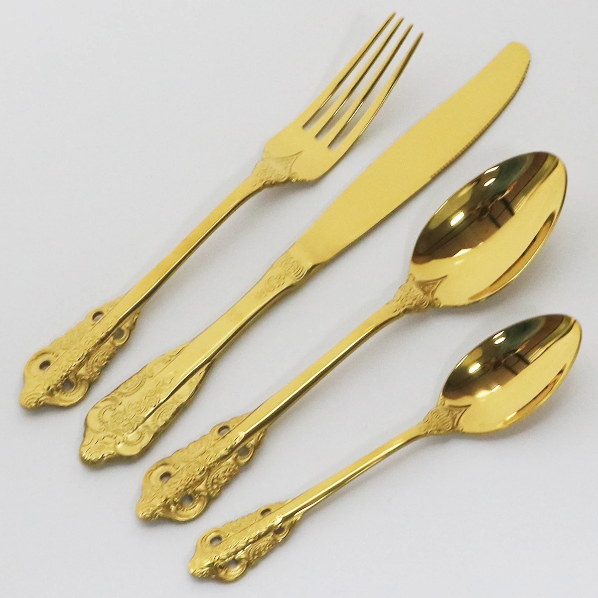 Красочные 18/10 столовые приборы из нержавеющей стали домашние вечерние