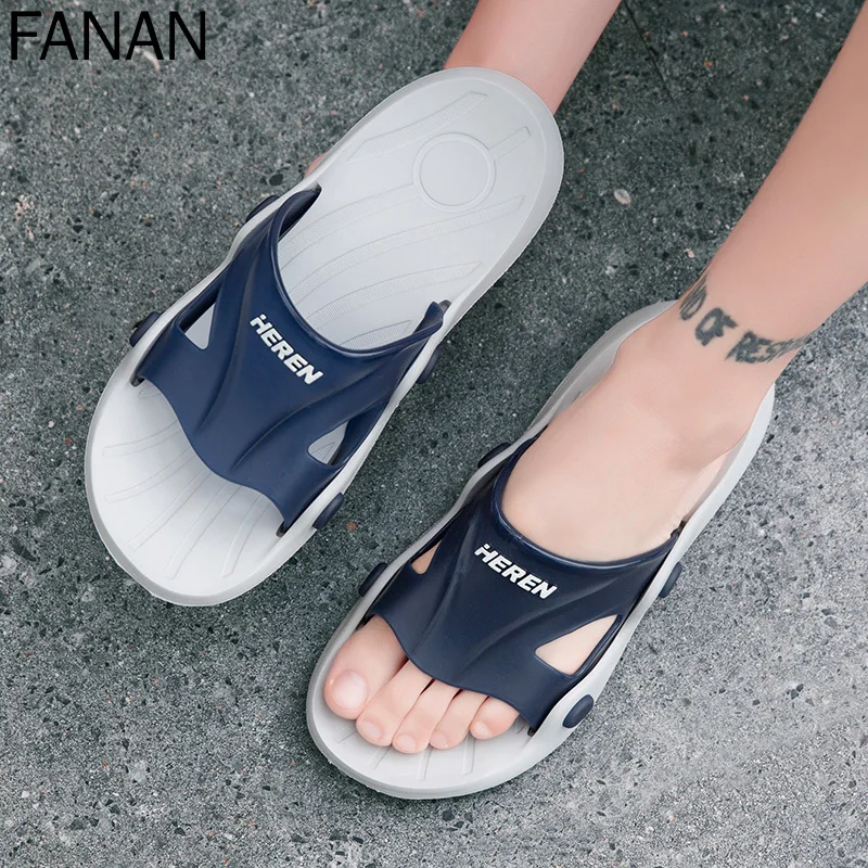 

Bathroom Slippers Massage Bad-slippers Lightweight Flip-flops Insider Slides Soft EVA for Man Woman Unisex Men Women Black Fit