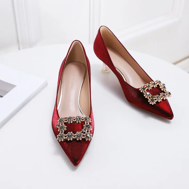 

Новые 2021 весенние красные туфли женские лоферы с острым носком модная повседневная женская обувь на тонком каблуке вечерние элегантные Сли...