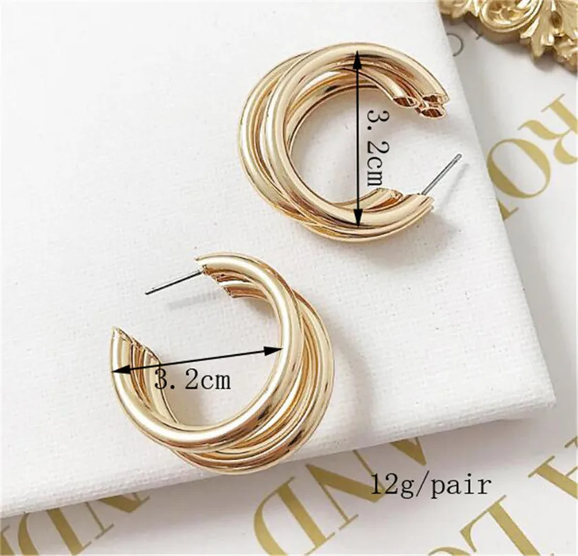 Женские серьги-кольца золотистые серебристые минималистичные с толстой трубкой