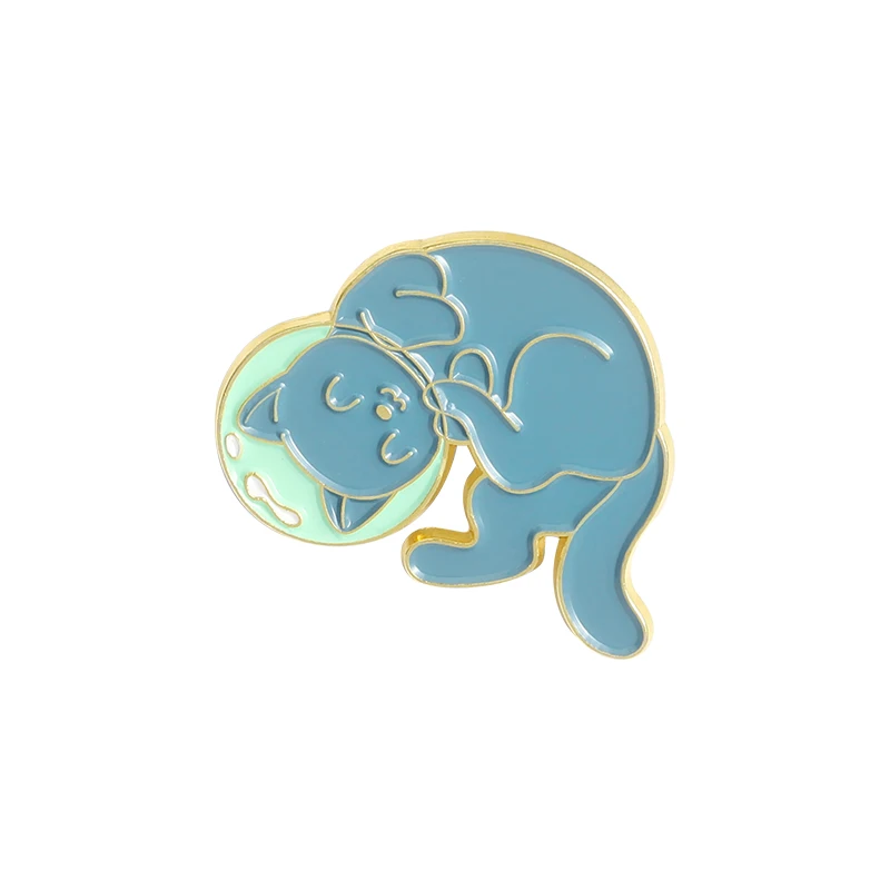 

New Cats Astronaut Enamel Pins Custom Explore Space Universe Planet Brooches Shirt Lapel Badge Bag Animal Jewelry Gift for Kids