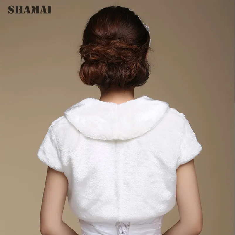 Короткий рукав для новобрачных Куртка теплое пальто с искусственным мехом