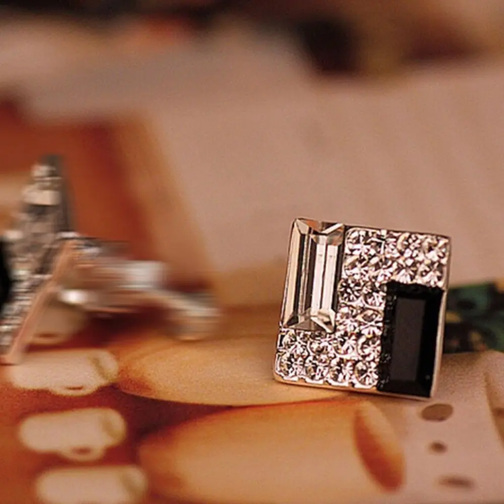 1 пара модные женские туфли в стиле ретро Квадратный Черная Эмаль Стразы Серьги