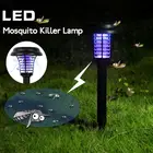 УФ-лампа для уничтожения насекомых на солнечной батарее