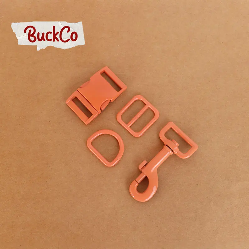 

Краска-распылитель для шитья в розницу, красно-оранжевая, 25 мм (металлическая пряжка + Регулируемая пряжка + D-образное кольцо + металлическая застежка для собаки)