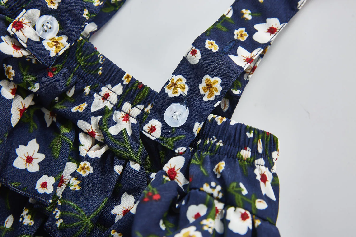 

Baby Girl's Summer Floral Strapless Pants Sweet One Piece Strapless Pants Baby Kids Bloomers