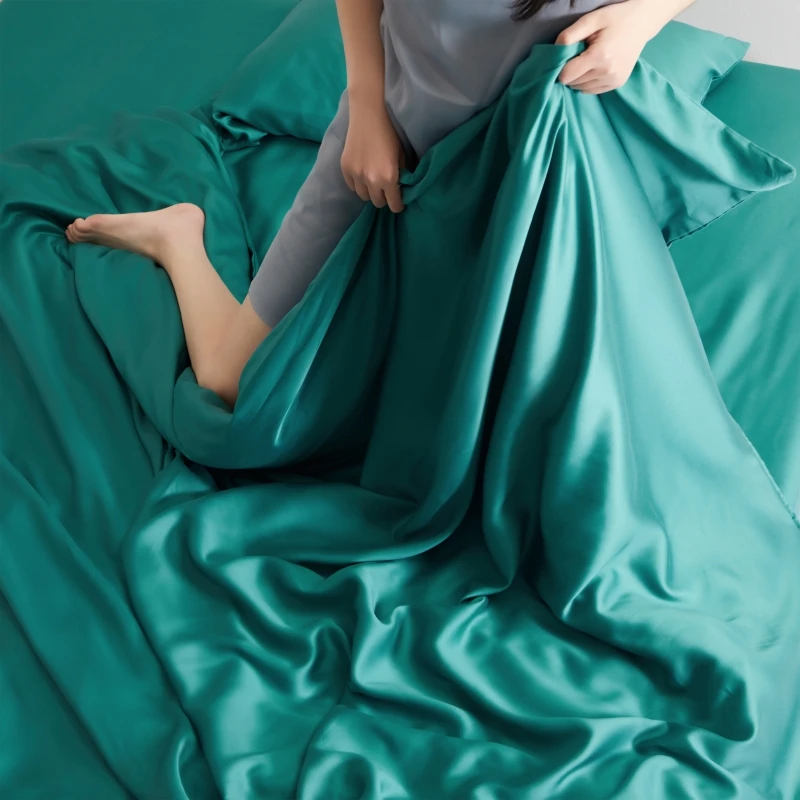 Женский комплект постельного белья Suaker зеленый из 100% шелка с шелковым
