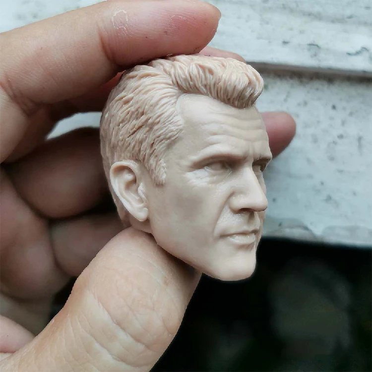 Коллекция 1/6 года неокрашенные модели голов из колокольчила меля Джерарда