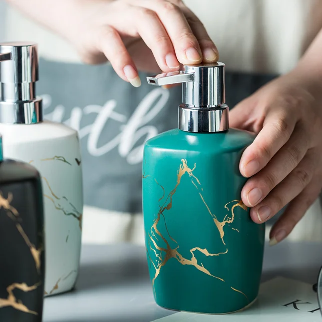 

Керамическая Бутылка для геля для душа и шампуня в скандинавском стиле, дезинфицирующее средство для рук в ванной комнате, диспенсер для жи...