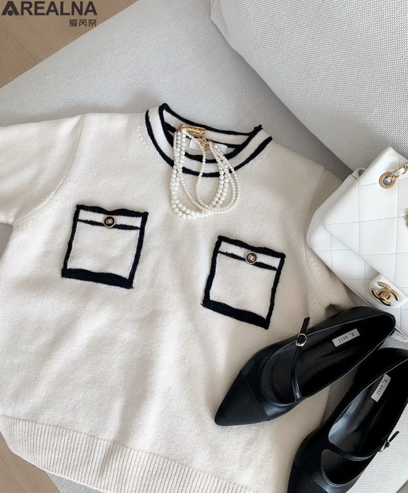 

Fashion knitted t-shirt 2021 new summer temperament sweater short-sleeved T-shirt loose all-match top white chic Women's sweater