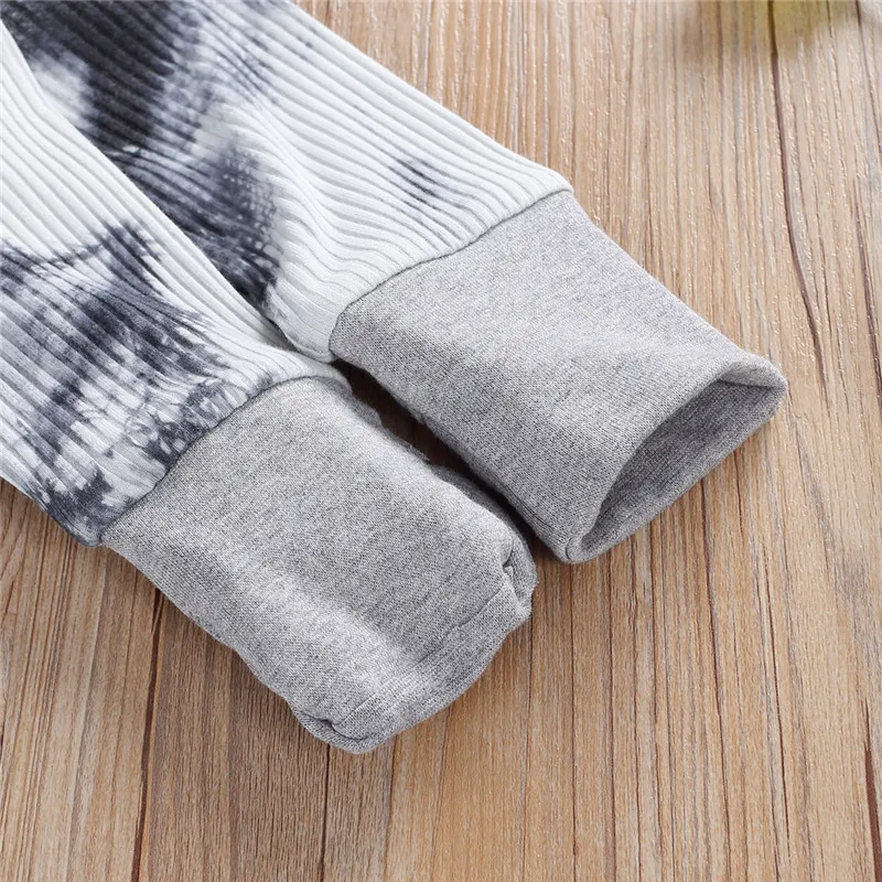 

Free Shipping Newborn Baby Boy Girl Romper Spring Fall Long Sleeve Jumpsuit Tie-Dye Print Outfits Baby Zipper Long Sleeve Romper