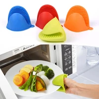 1pcs kitchen baking silica gel heat insulation clip anti scalding non slip gloves household bowl oven microwave oven