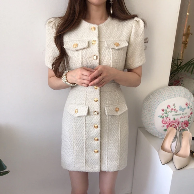 Женское твидовое платье элегантное приталенное с коротким рукавом в Корейском