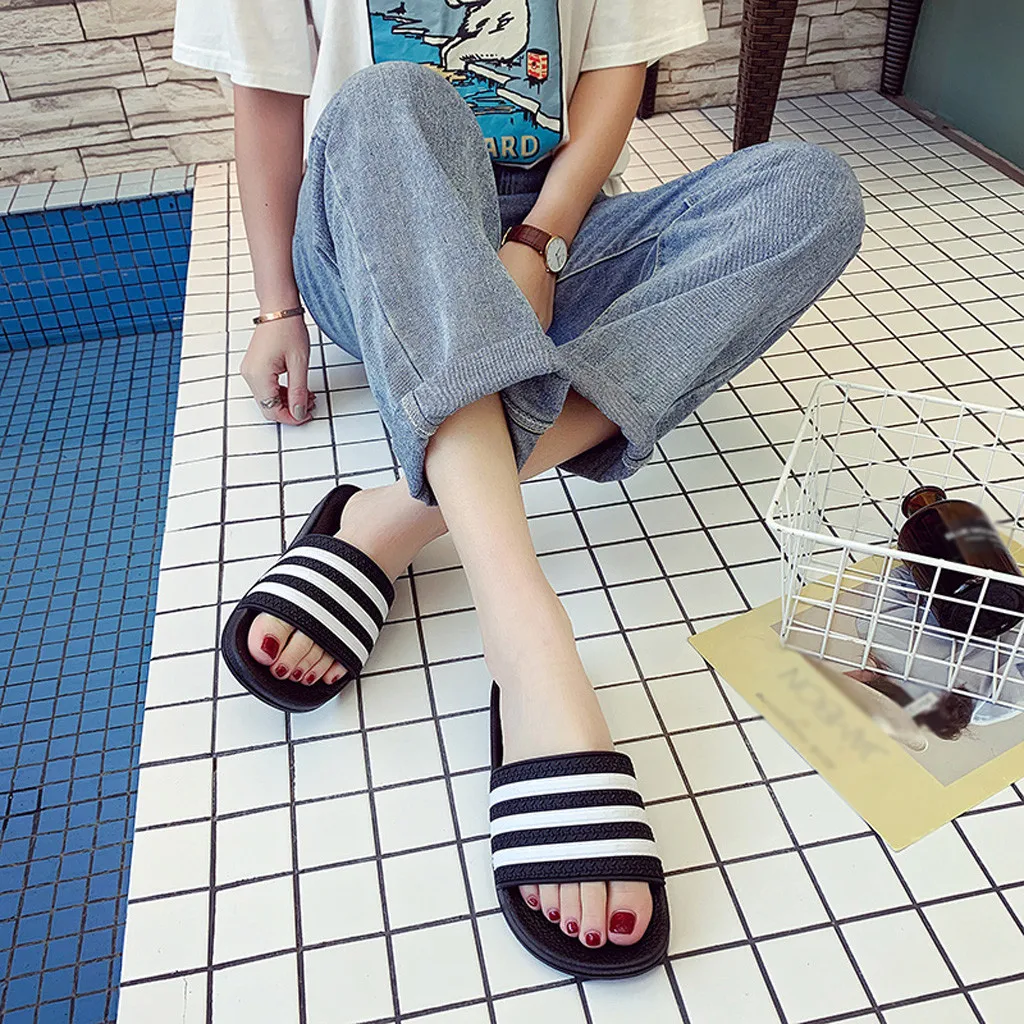 

2020 Women's Slippers Soft Black and White Stripes Casual Shoes Men Shoes Women Couple Flip Flops Summer Female Chaussures Femme