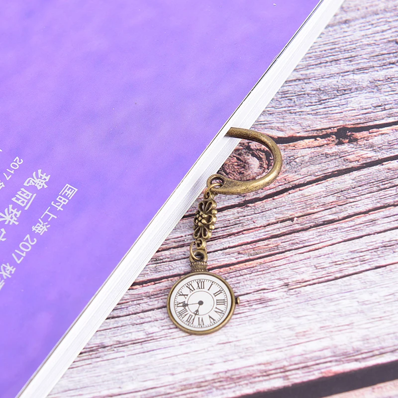 

Style Bookmarks Retro Carving Metal Bookmarks Clock Pattern Student Gift