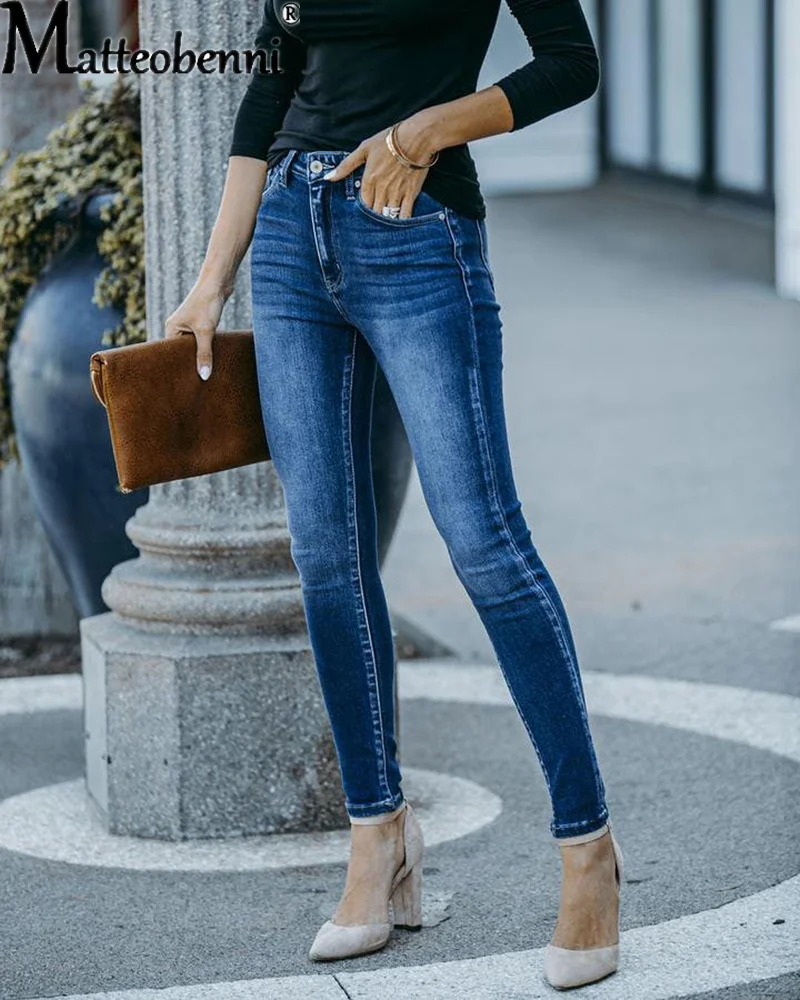 

2021 Autumn Winter New Style Slim Fashion Stretch Mid-Waist Washed Women's Jeans Feet Pants Ladies Casual Street Denim Trousers