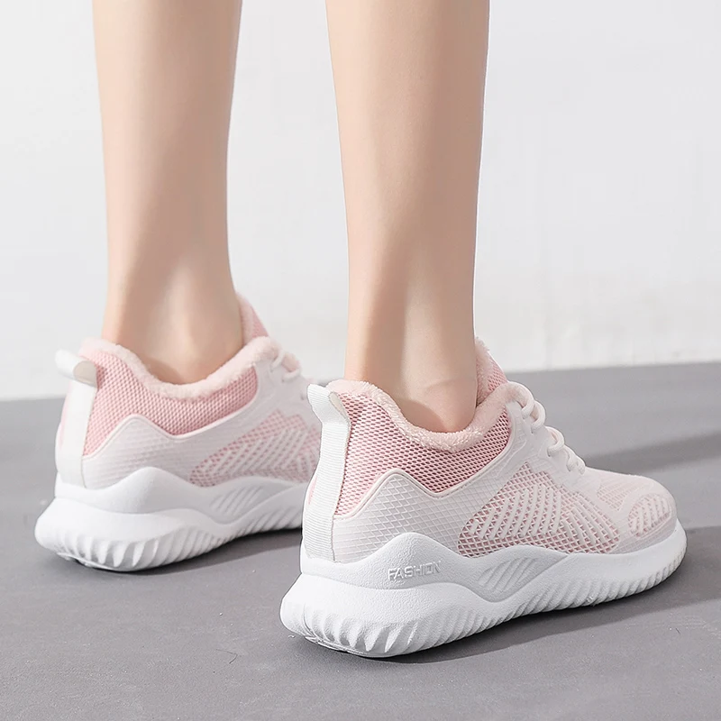 Белые кроссовки женская обувь сезон осень-зима коллекция 2019 года модная зимняя с