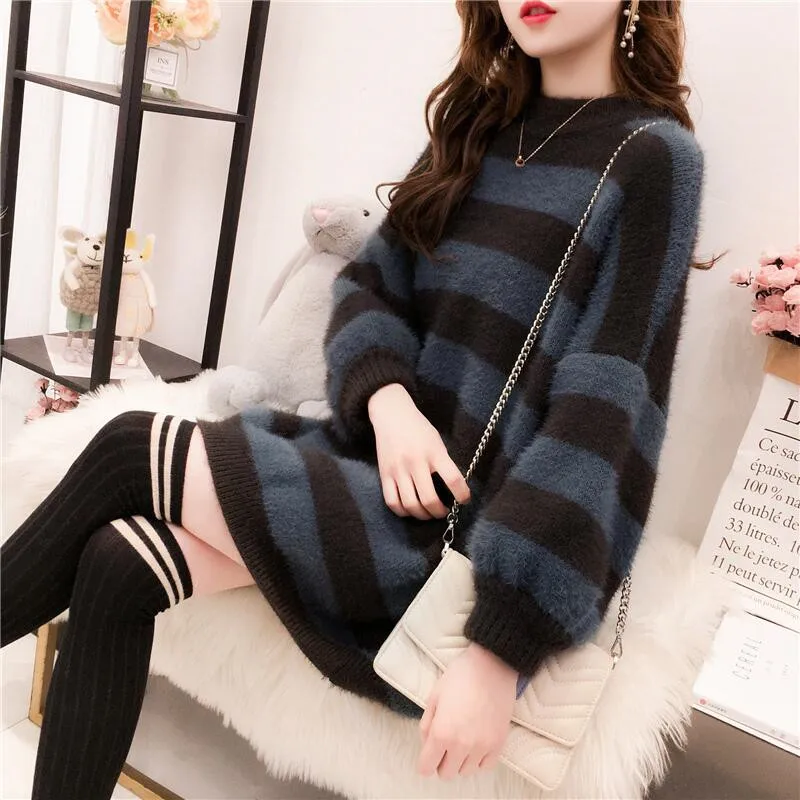 

2022 Autumn And Winter Imitation Velvet Thick And Warm Striped Sweater Women's Head Collage Style Bottoming Shirt