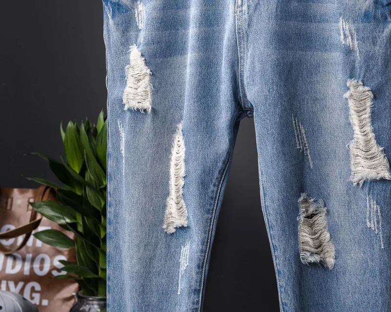 Fahsion Man Ripped Jeans Bib Overalls Ankle Length Multi-Pocket Hip Hop Hole Denim Jumpsuits Trousers Leisure Freight Pants
