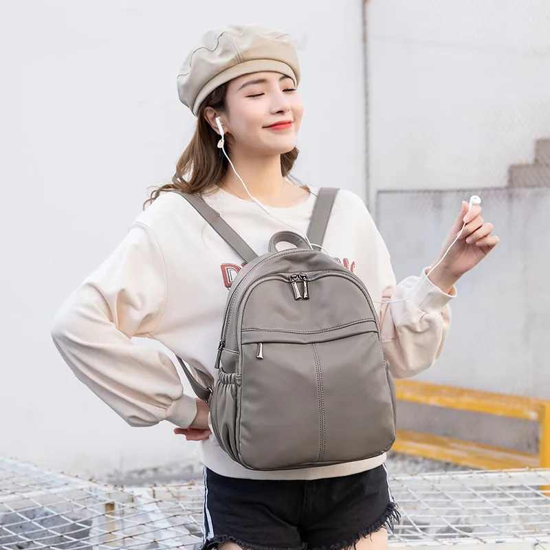 

RanHuang New 2020 Women's Genuine Leather Backpack Fashion Backpack Teenage Girls School Bags Travel Bags mochila feminina A1751