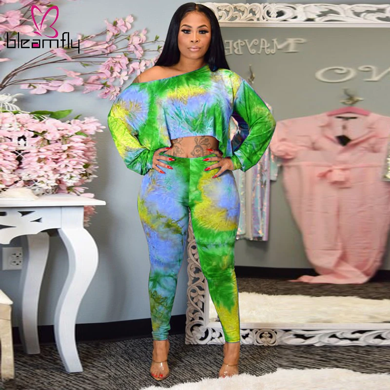 Новинка женский костюм из двух предметов: футболка с длинным рукавом и принтом