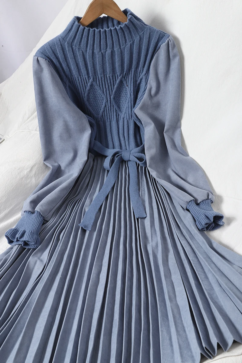 

Versatile Waist Closing Pleated Skirt Women's Autumn And Winter New Stitching Knitted Dress