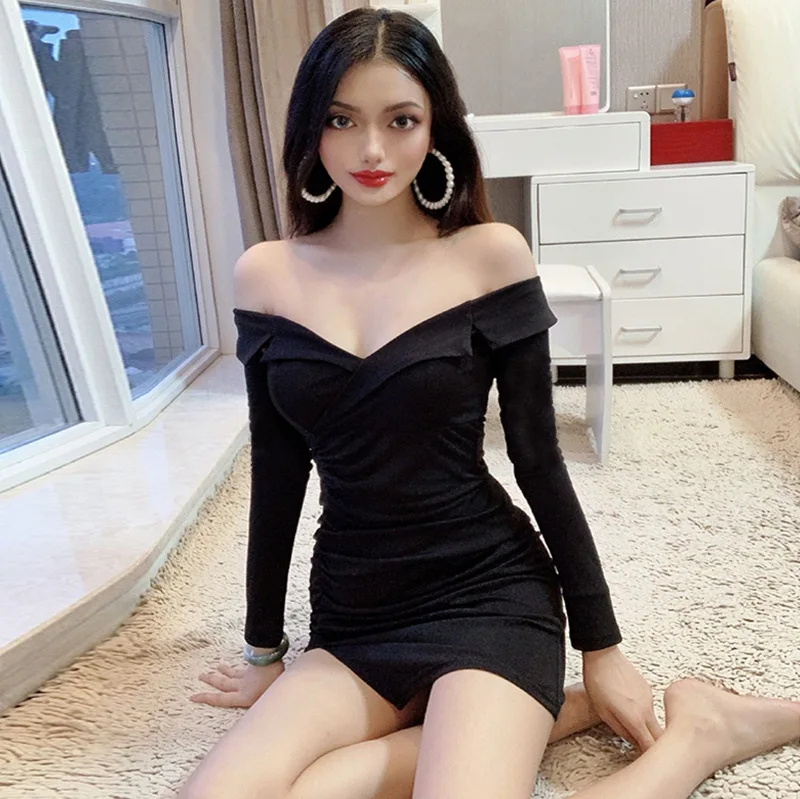 LISCN 2019 autumn new fashion sexy temperament women's long-sleeved word collar pencil female |