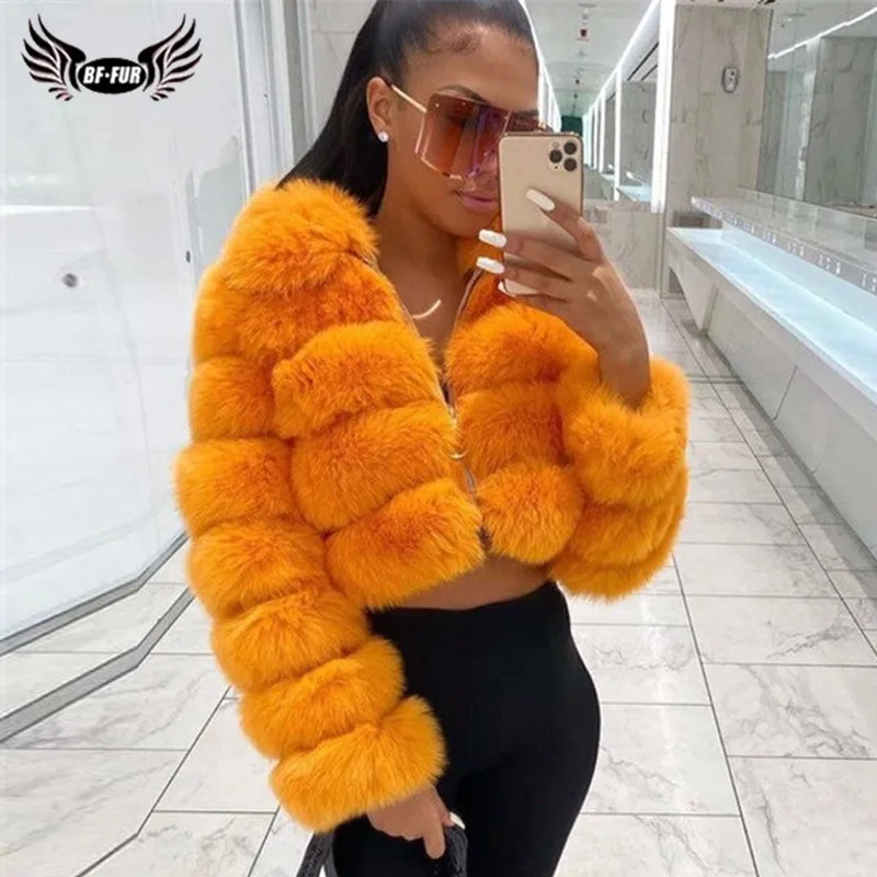

Women Short Fox Fur Jacket With Zipper Winter Fashion Overcoats Real Fox Fur Coat Stand Collar High Quality Fur Coats Woman 2021