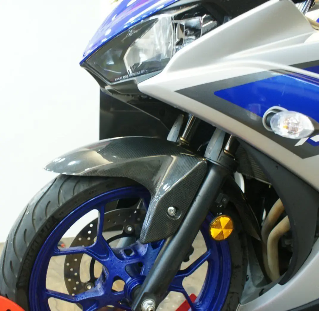Переднее крыло брызговик из углеродного волокна для YAMAHA YZF-R3 R25 MT-03 2015 2016 |