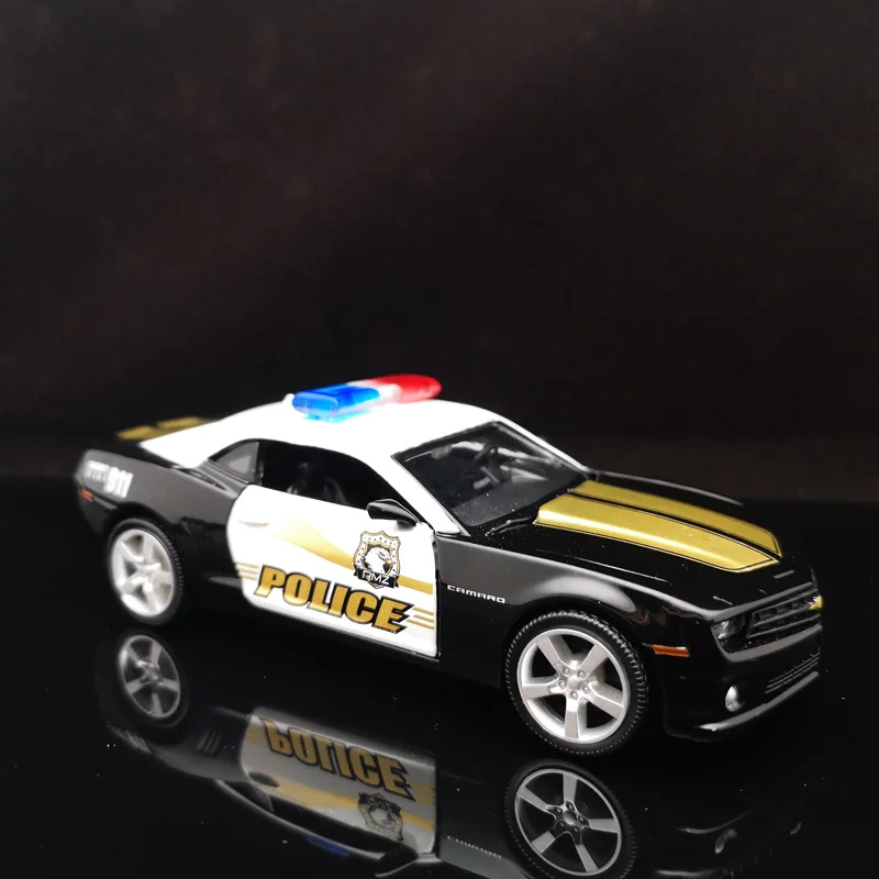 1/36 масштаб Chevrolet Camaro полицейский автомобиль литый под давлением сборная игрушка