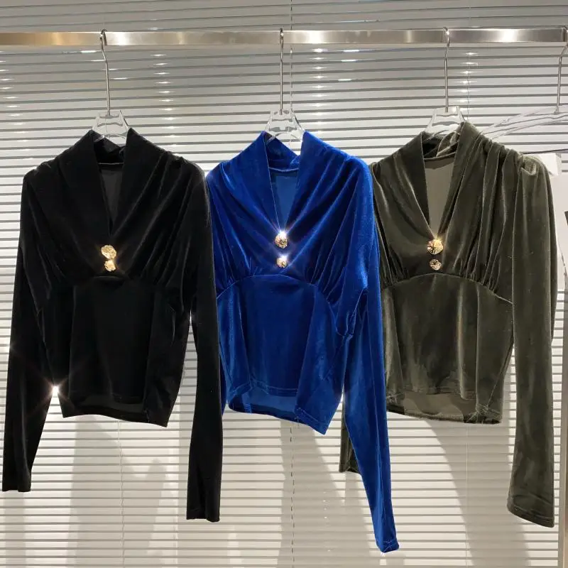 

2020 winter new deep V-neck celebrity velvet bottomed T-shirt t shirt for women Regular Vintage oversized t shirt Cotton