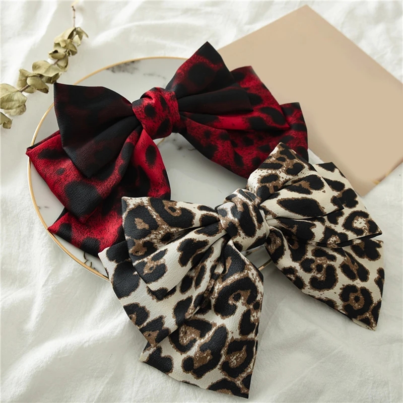 Leopard Printed Bowknot Hairpins Women Hair Clips Metal Barrettes Satin 3 Layers Butterfly Bow Hairpin Fashion Accessories |