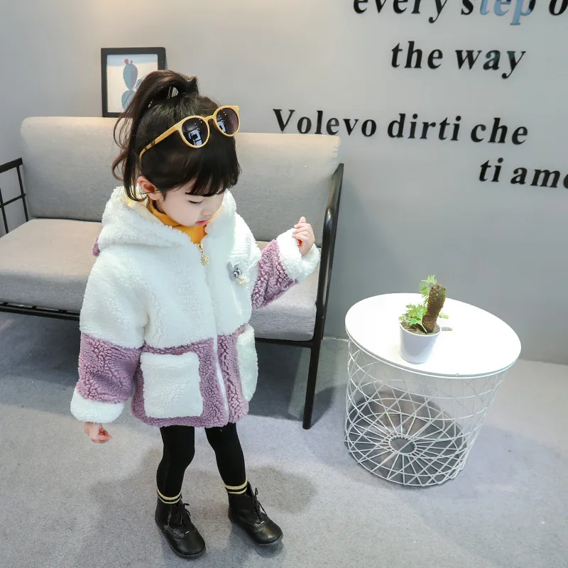 Зимняя куртка для девочек пальто с капюшоном теплое флисовое искусственным