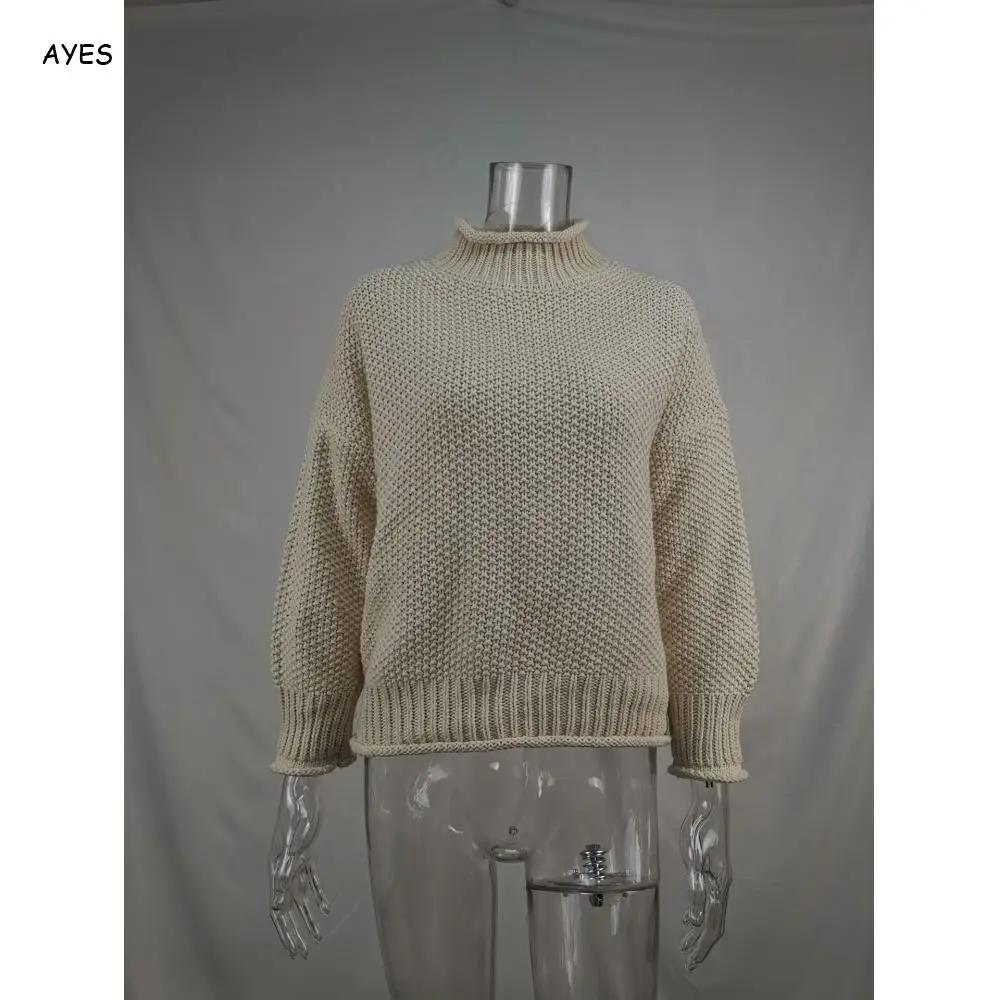 Свитер женский трикотажный с длинным рукавом голубого цвета размера XXXL на осень