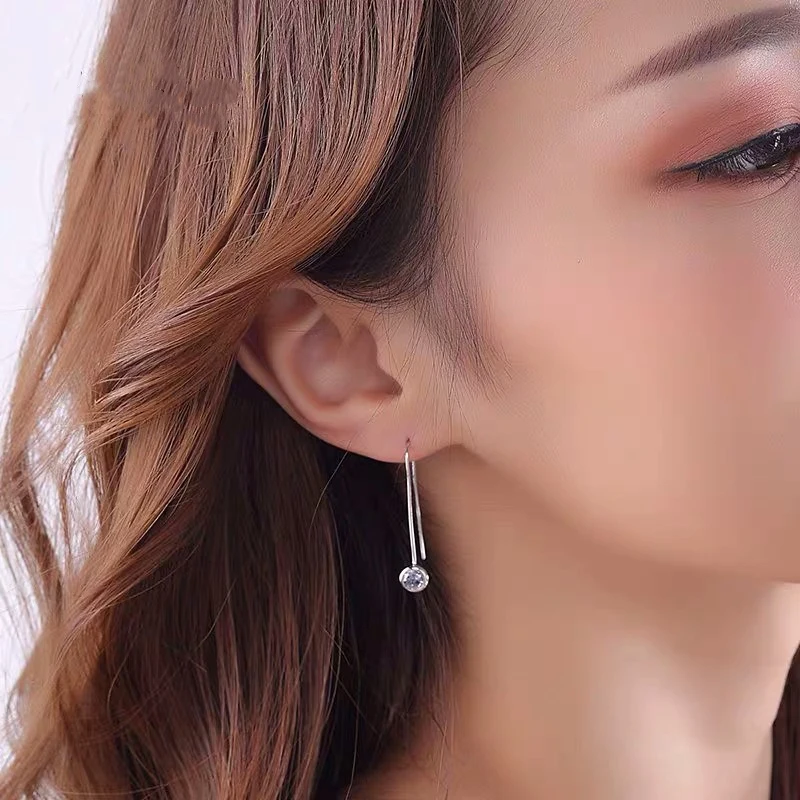 

Real 0.3ct Moissanite Drop Earrings 925 Sterling Silver Korean Fashion Stars Same Style Stud Earrings For Women Wedding Party