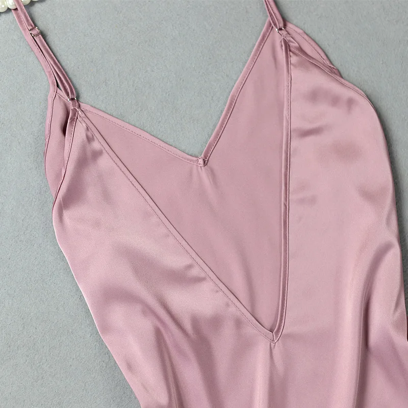 Шелковая ночная рубашка с глубоким v образным вырезом Сексуальная атласная